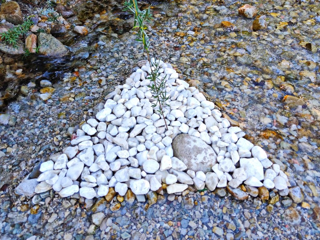 Landart at a mountain river